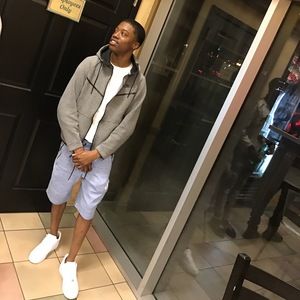 Meet your Posher, Andre